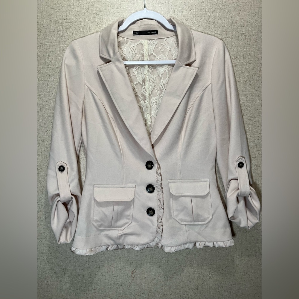 Maurices cream color blazer Size S
